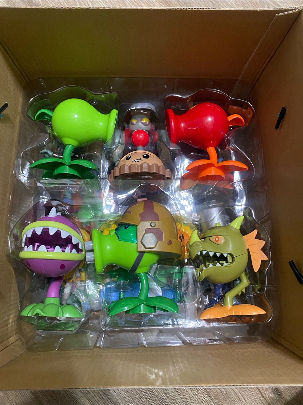 Plants Vs. Zombies Complete Set - Figure Toy With Storage Bucket Map - Picture 7 of 11